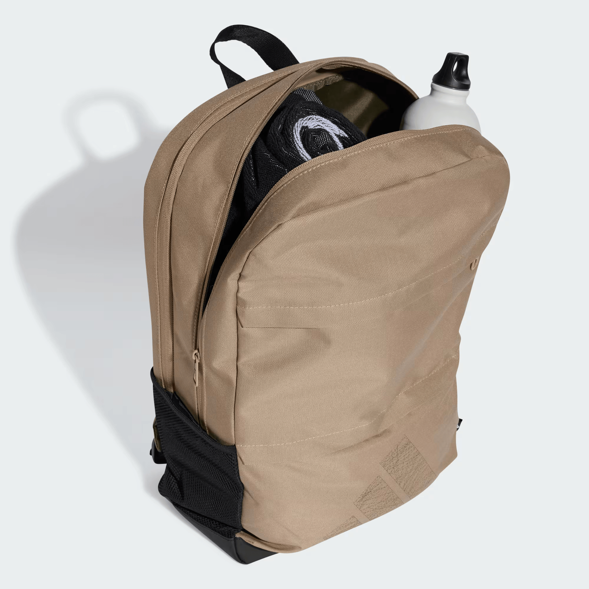 adidas_Unisex_Motion_Backpack_Brown_IY1809_05_hover_standard